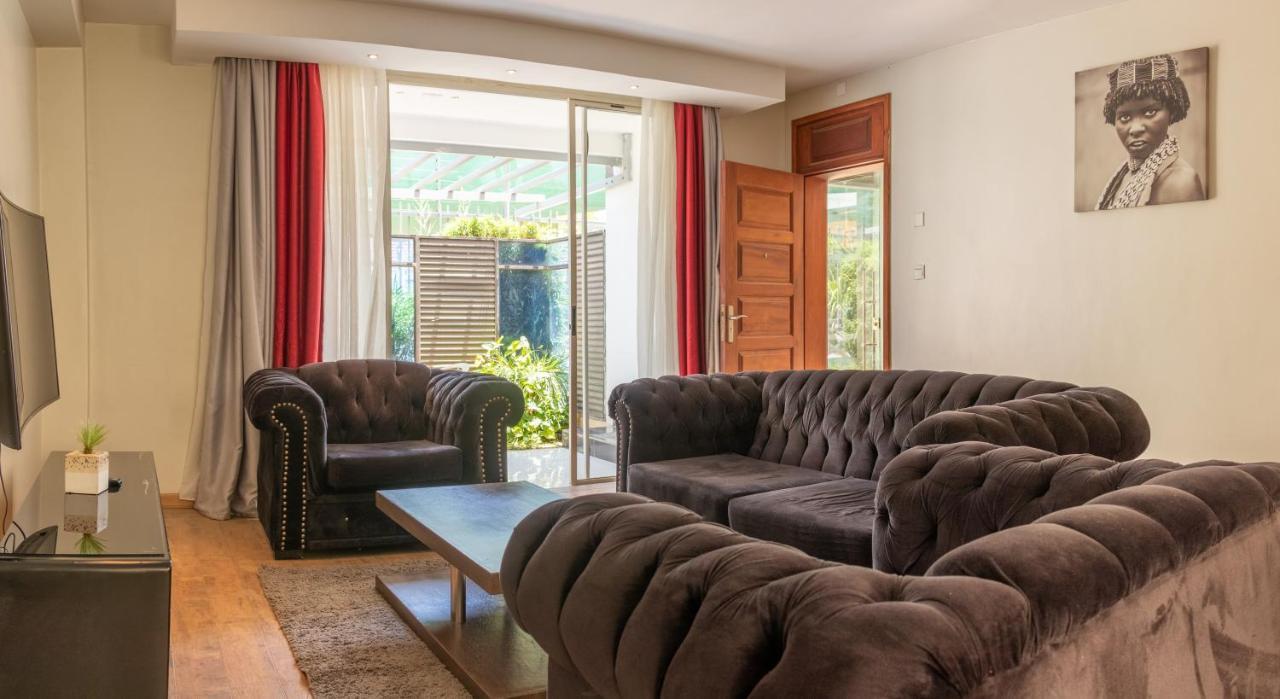 D2W Residency Suites Syokimau Extérieur photo